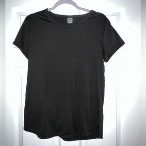 Black v-neck t-shirt. Size M.